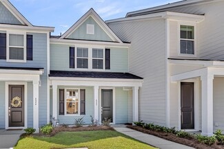 822 Alma Square Dr, Moncks Corner, SC 29461