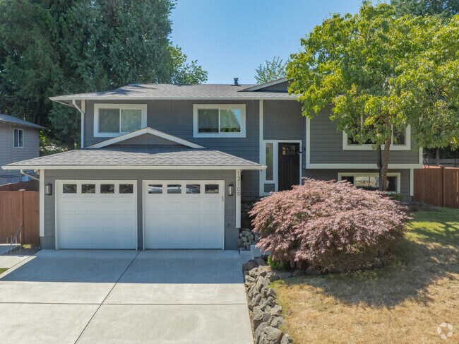 Split level homes are common in North Juanita.