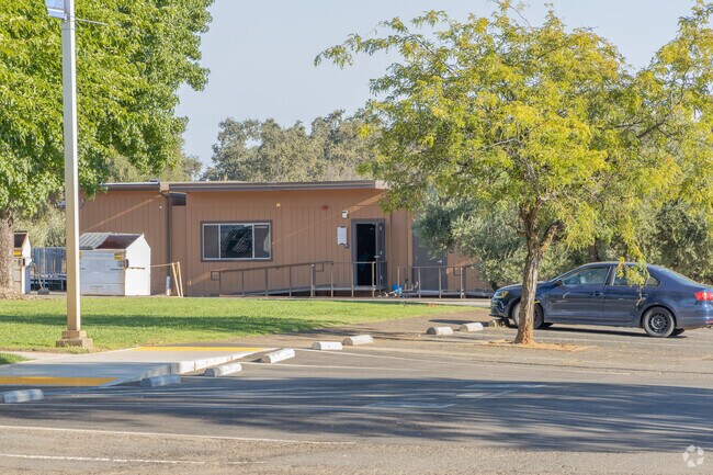 The student teacher ratio at Foothill Intermediate is 18 to 1.