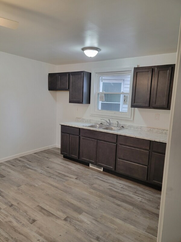 362 E Hill St, Wabash, IN 46992 - photo 3