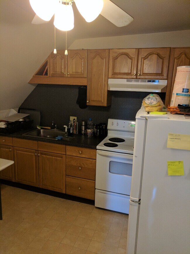 56 Walden St Unit 4, Cambridge, MA 02140