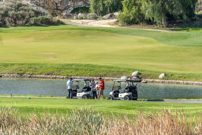 Oak Quarry Golf Club challenges all skill levels with fairways through granite outcrops.