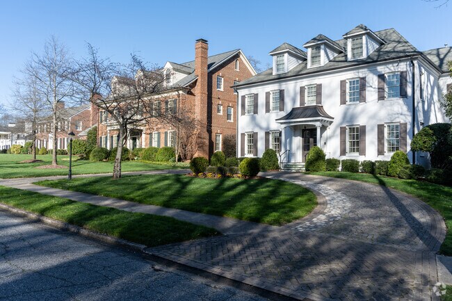 You can find a variety of huge homes with well-manicured lawns in Old Irving Park in Greensboro.