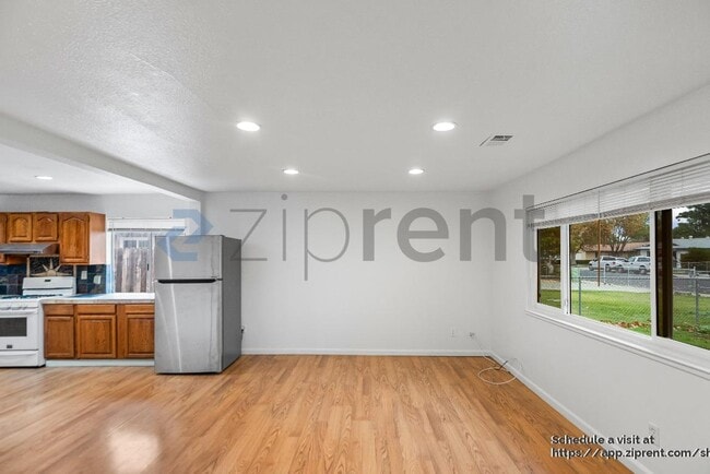 909 N Estates Dr, Brentwood, CA 94513 - photo 5