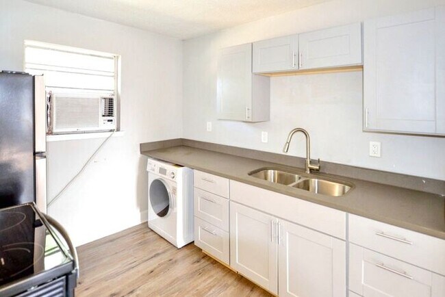 2032 Stouts Rd unit h, Birmingham, AL 35234 - photo 3