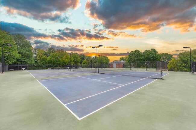 MAA Tysons Corner, McLean, VA 22102 - photo 5