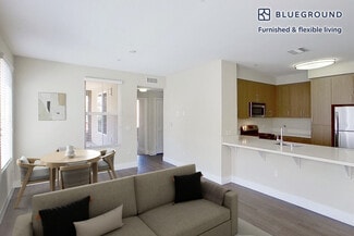 701 Breeze Hill Rd Unit FL2-ID423A, Vista, CA 92081