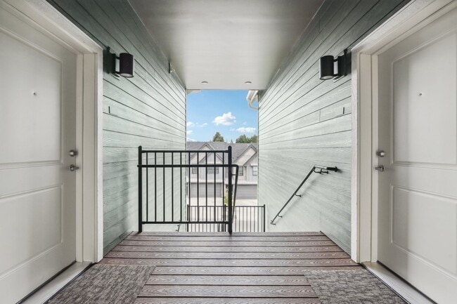 The Hamlet at Curtin Creek – Spacious Modern Living, Vancouver, WA 98686 - photo 4