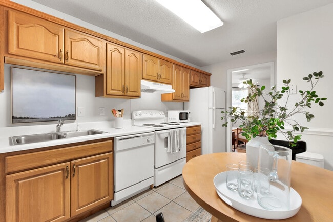 The Flats at Midtown, Mobile, AL 36606 - photo 5