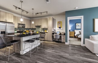 1621 E 6th St, Austin, TX 78702