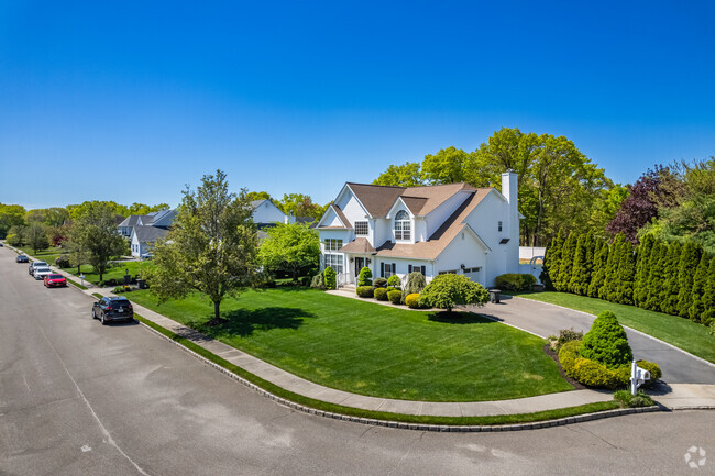 This row of colonials represents some of the newer homes in historic Stony Brook.