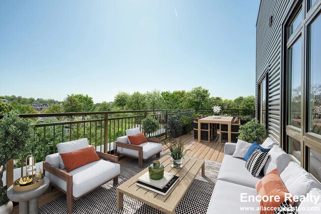 817 Washington St unit 101, Brookline, MA 02446 - photo 2