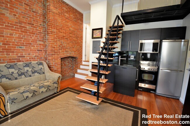 1700 Beacon St, Brookline, MA 02445 - photo 5