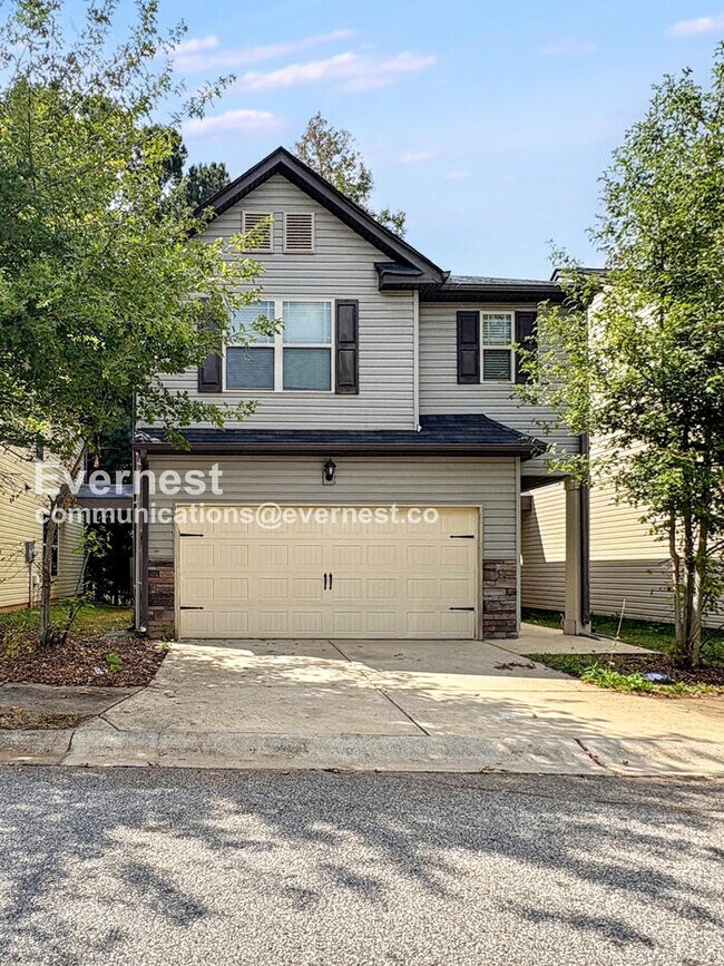 313 Lossie Ln, McDonough, GA 30253