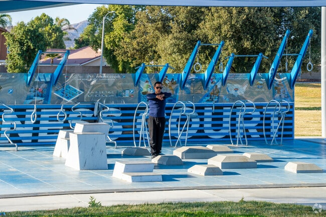 Get fit in the great outdoors at the Equestrian Downs outdoor gym.