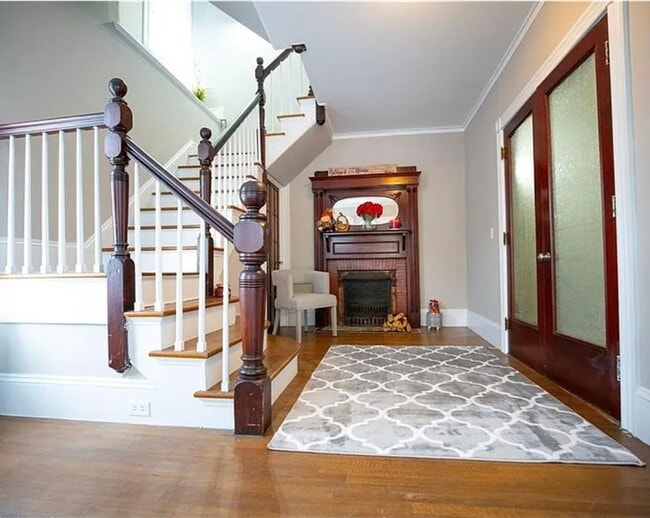 184 Webster Ave unit 2, Providence, RI 02909 - photo 3