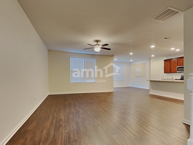 6605 Shooting Star Dr, Whitestown, IN 46075 - photo 5