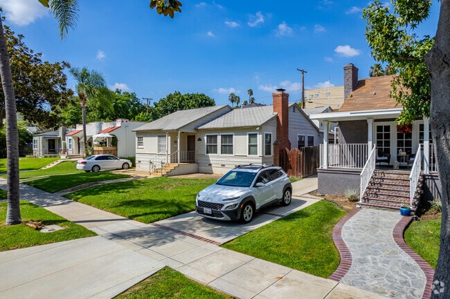 You will find a variety of homes from many different decades in Downtown Fullerton.
