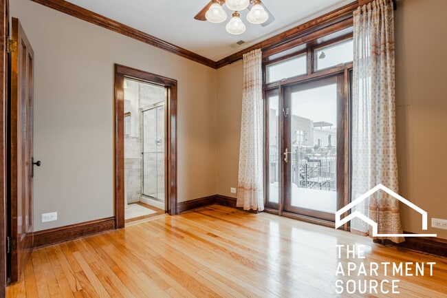 Access to private balcony