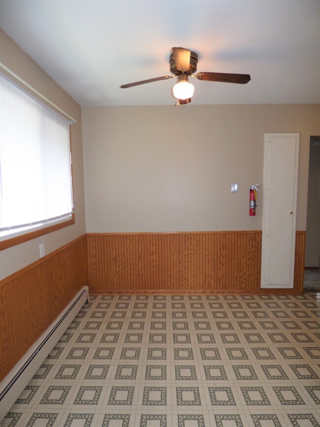 1309 3rd Ave SW unit 4, Rochester, MN 55902 - photo 5