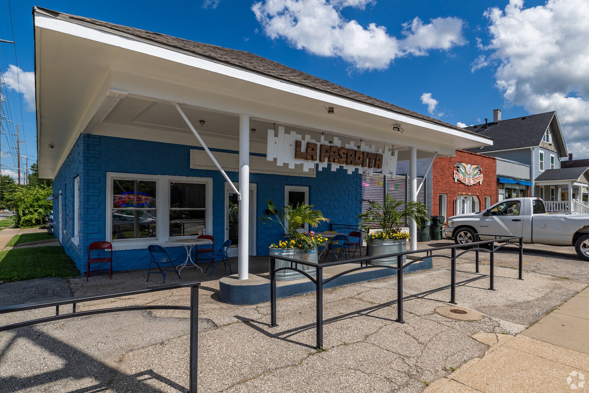 Stop in to Taqueria La Pasadita for a quick lunch and some great taco's.