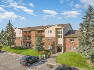 2505 Clearwater Rd, Saint Cloud, MN 56301