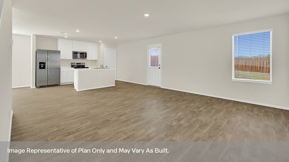 746 Jennifer Way, New Braunfels, TX 78130 - photo 1