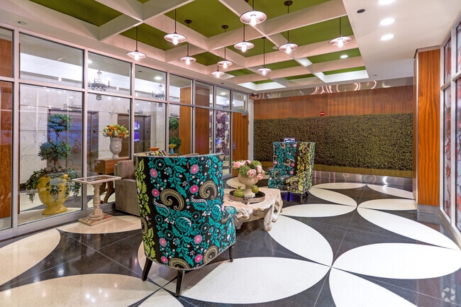 Soo Line, Minneapolis, MN 55402 - photo 4