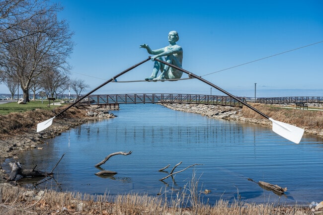 Sandusky's Shoreline Park features a playground and offers scenic views of Lake Erie.