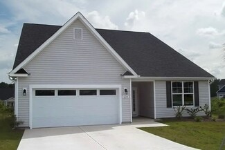 301 River Oats, Holly Ridge, NC 28445