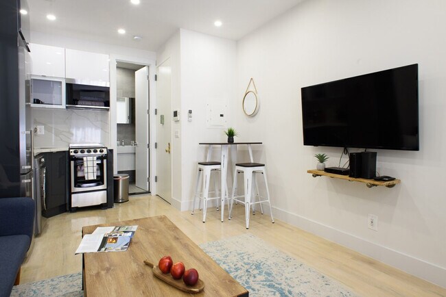 315 E 78th St unit ID1021850P, New York, NY 10075 - photo 3