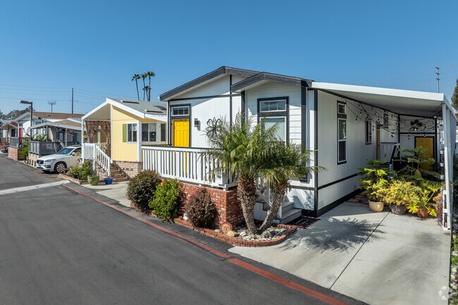 The Garfield community in Huntington Beach offers well-maintained mobile homes, providing an affordable coastal living option with modern amenities, clean, well-kept parks and community pools.