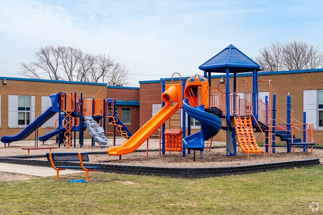 Max Paun School, playground.