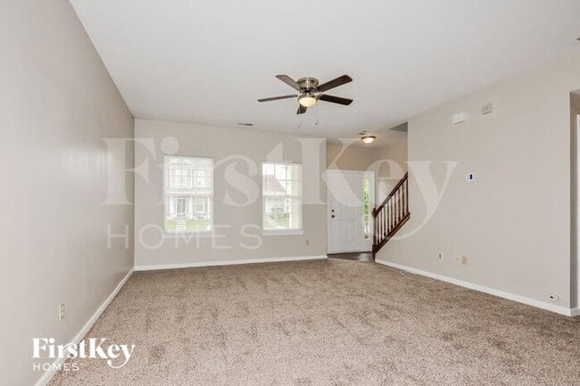 1017 Glengarry Dr, Wentzville, MO 63385 - photo 4