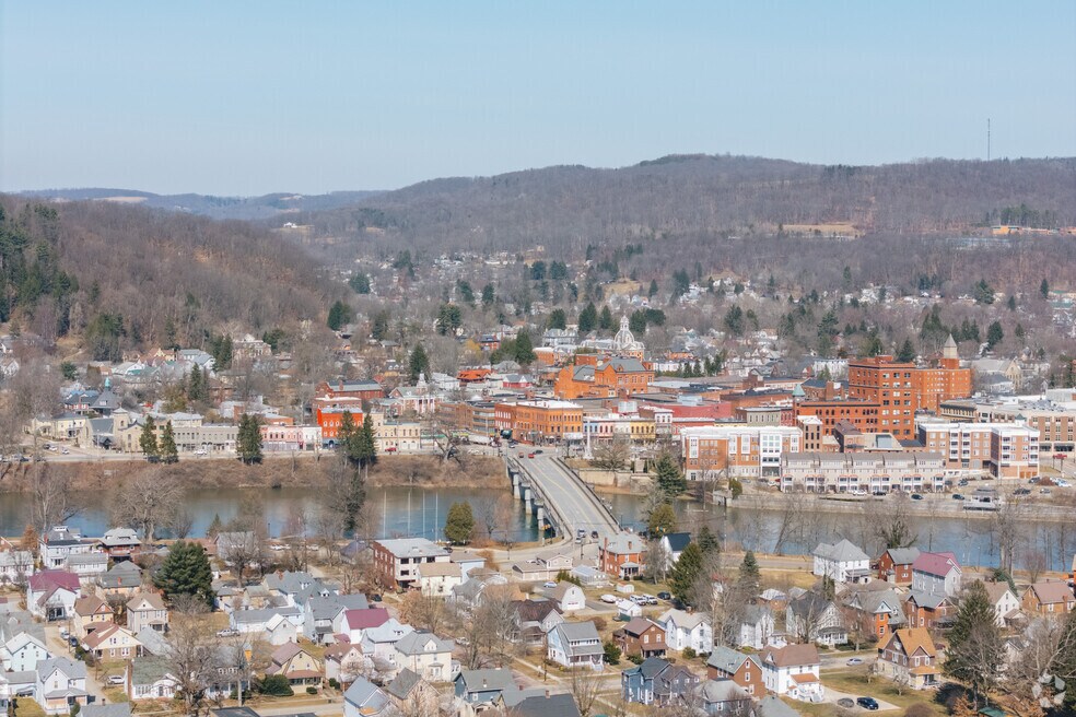 City_Warren_1025597_P2_V2_HK_03242