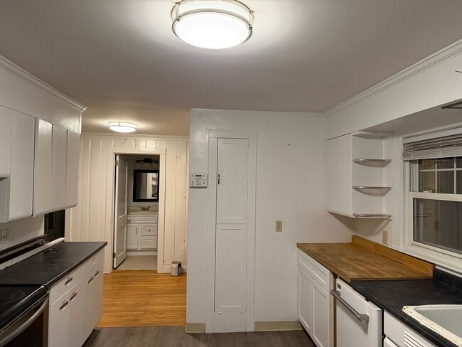 555 Main St unit 555 A, Cromwell, CT 06416 - photo 3