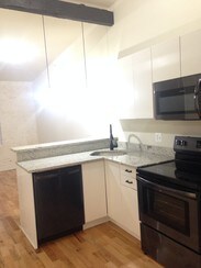 124 E Trenton St Unit 102, Baltimore, MD 21202