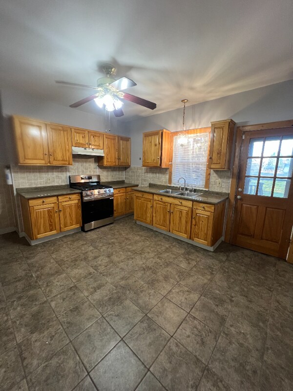 128-130 Barney St unit 130 A, Wilkes-Barre, PA 18702 - photo 6