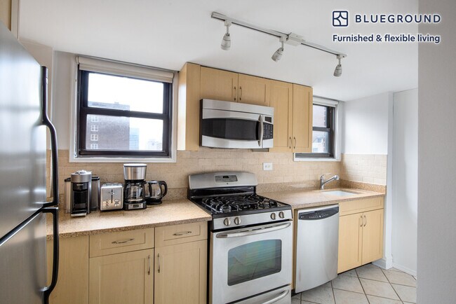 141 E 33rd St unit FL16-ID43, New York, NY 10016 - photo 6