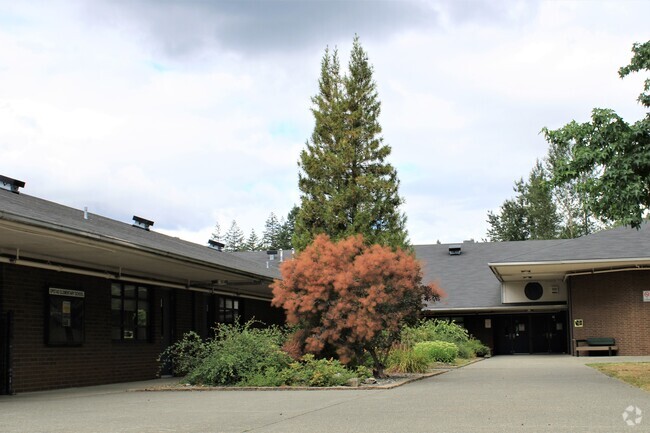 Edwin R Opstad Elementary School in Outlying King County.