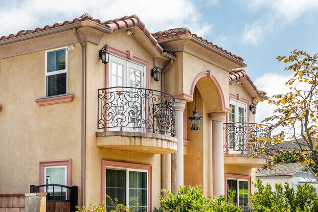 Large fancy homes are among the higher priced options at Rancho Park.