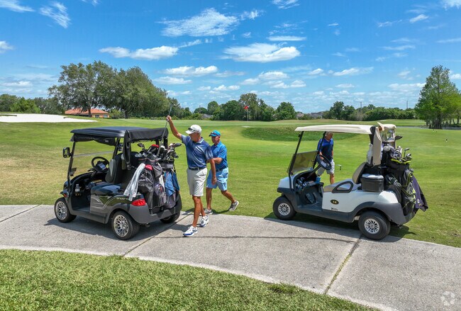 After a long round of golf, Solivita locals like to hit the Village for a cold one.
