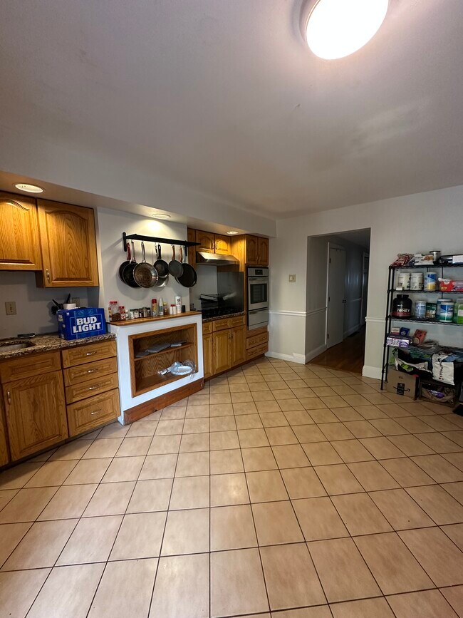 728 E 5th St unit 1, Boston, MA 02127 - photo 2