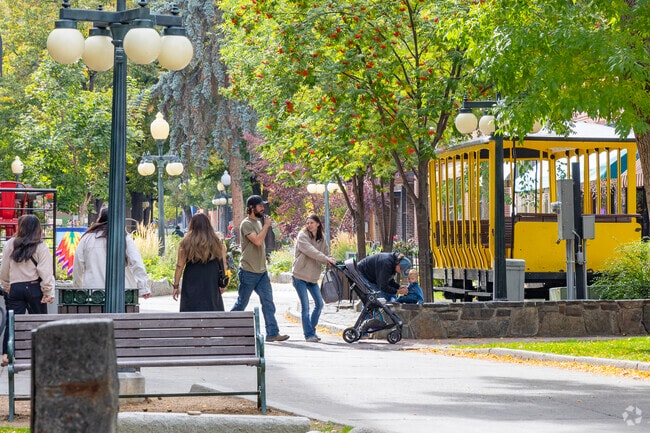 Families love walking the downtown area near Mountain View Meadows.