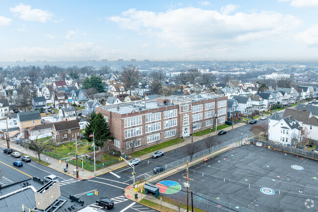 Roosevelt School creates an ideal learning environment for young minds.