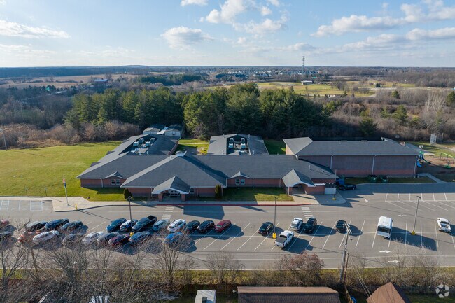 Reid Elementary School holds a C- rating from Niche.