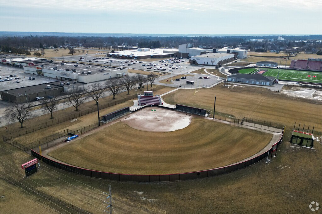 Huntington North High School - 8