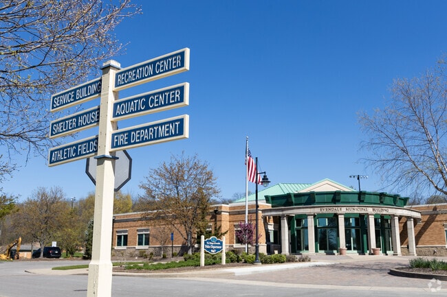 The Evendale Municipal Complex is located in the heart of Evendale.
