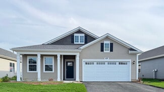 829 Mesa Ln, Pingree Grove, IL 60140