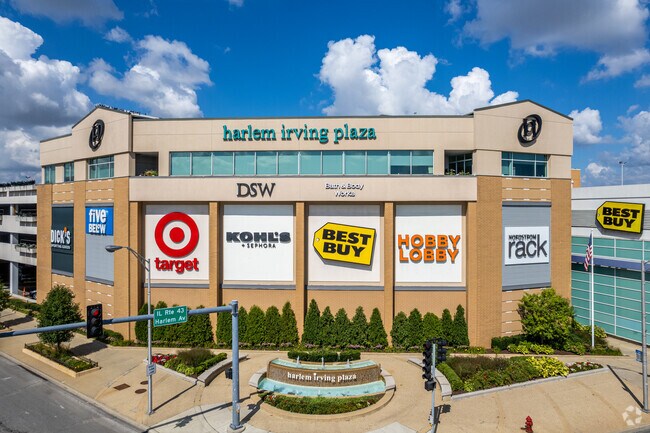 Shopping center in Norridge.